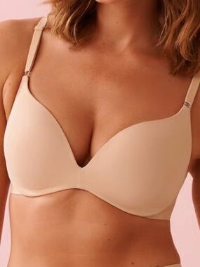 La Vie en Rose Wireless Sleek Back Bra size 36D nude beige